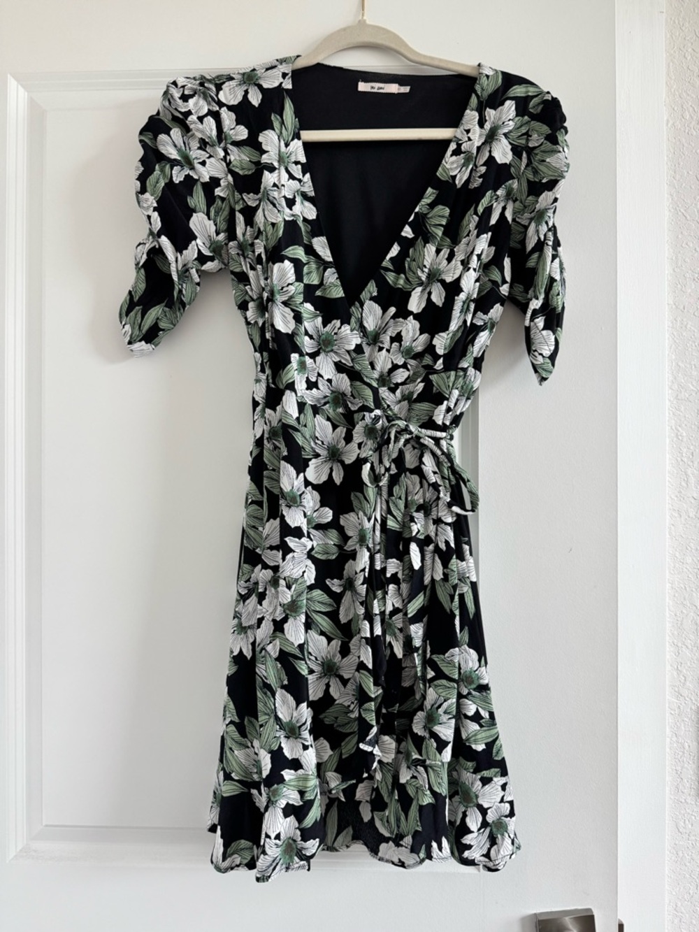 Francesca's Collections Black Floral Wrap Midi Dress with White & Green Blossoms